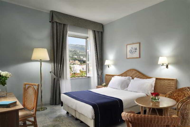 Mediterraneo 5*